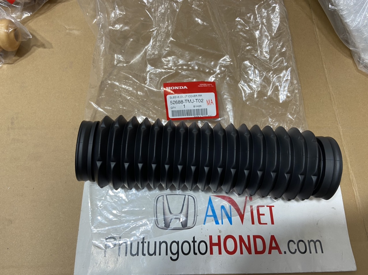 Chụp bụi giảm xóc sau xe Honda CRV 2018-2022